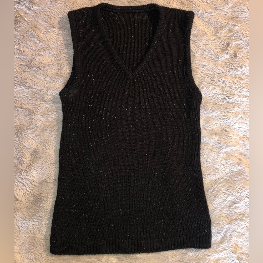 Black Sleeveless Sparkle Knit V-Neck Top